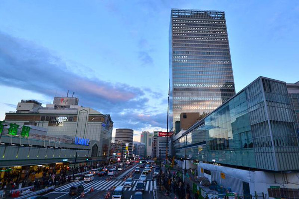 Nouveau terminal de bus a Shinjuku